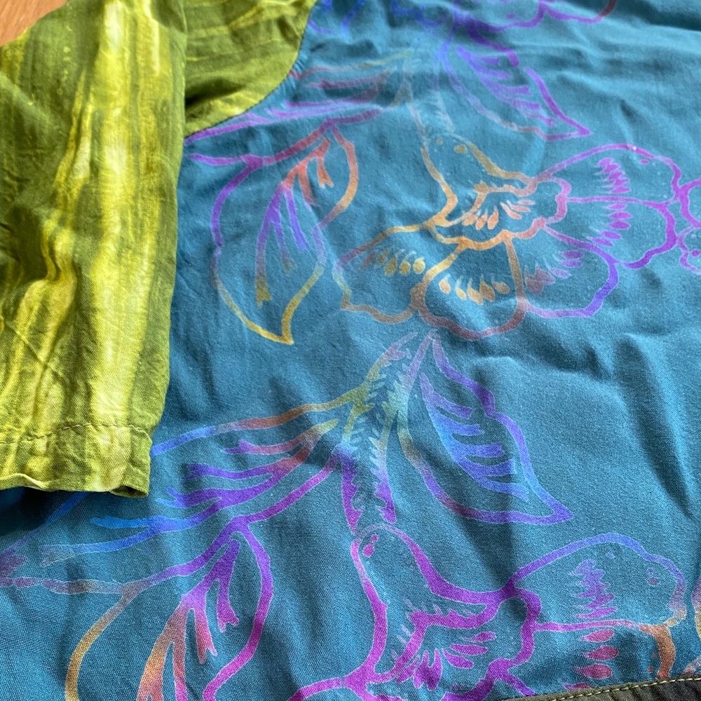 Wild Woman Patterned Top - Picture 9 of 9